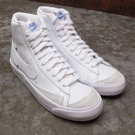 nike blazer mid 77 se damen|Nike Blazer Mid 77 white.